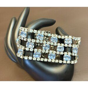 Rare Schreiner? Juliana? Vintage Blue Baguette Rhinestone Push Lock Bracelet